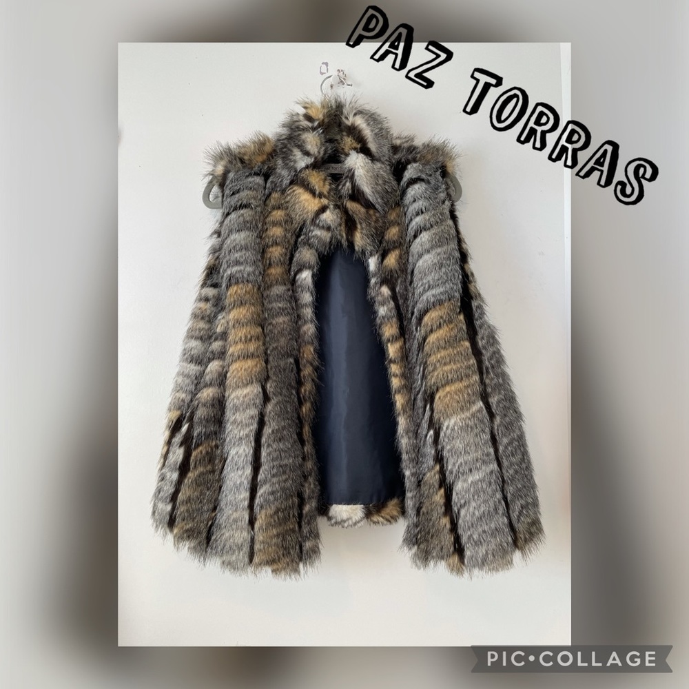 Paz Torras..Made In Spain . Designer faux fur Zip up Vest Size X-Large